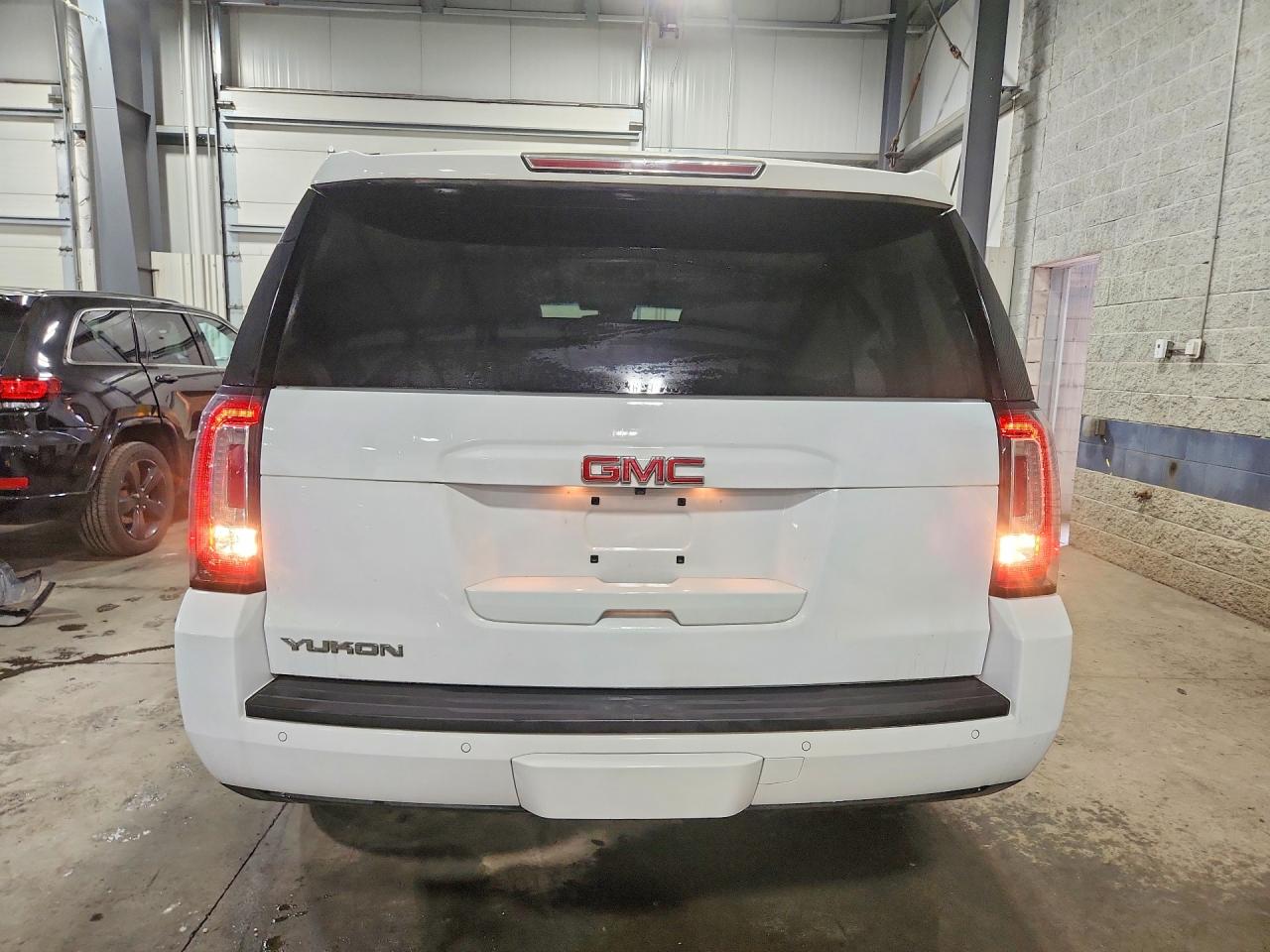 GMC YUKON 2020 — 7