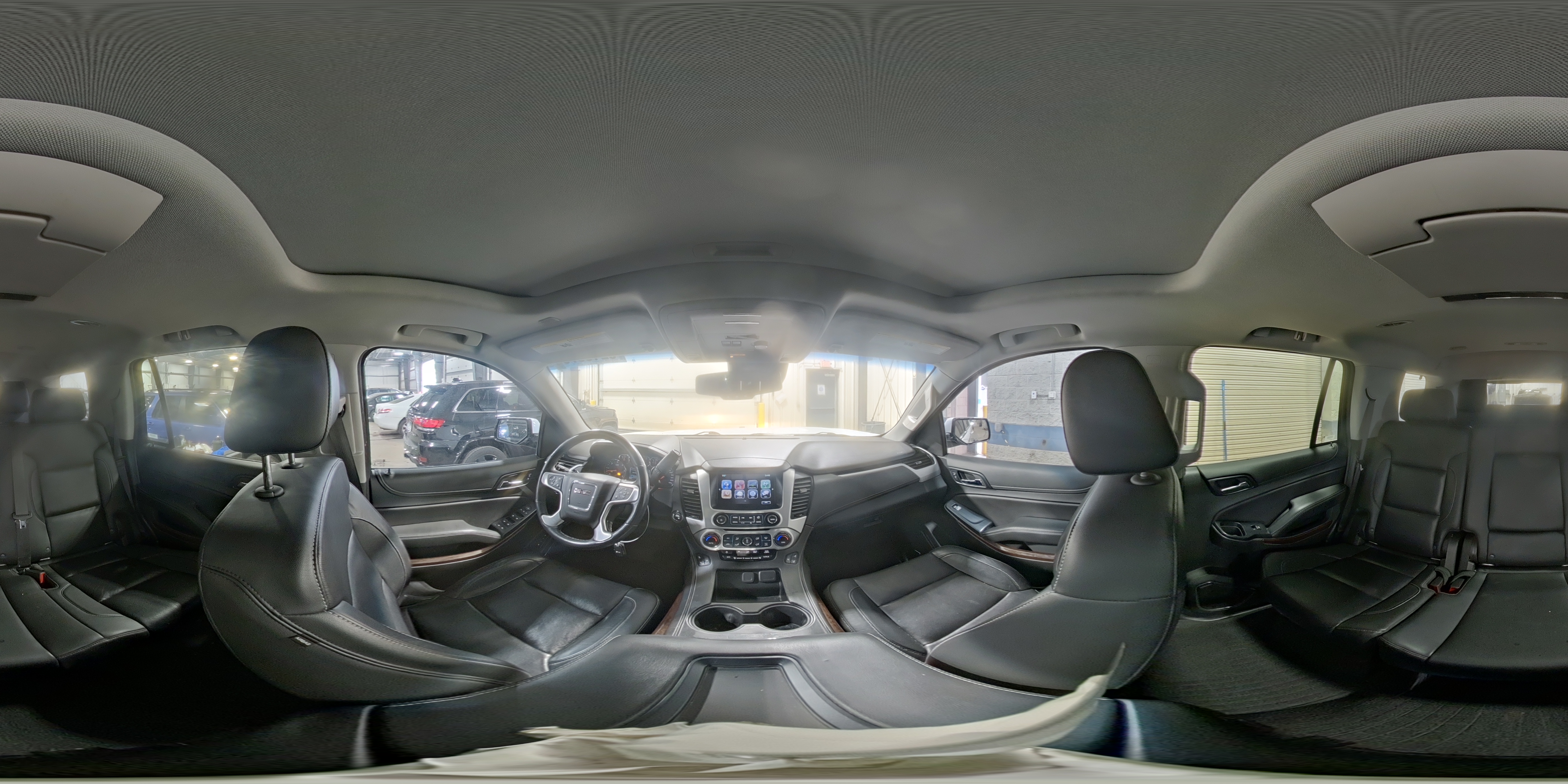GMC YUKON 2020 — 16