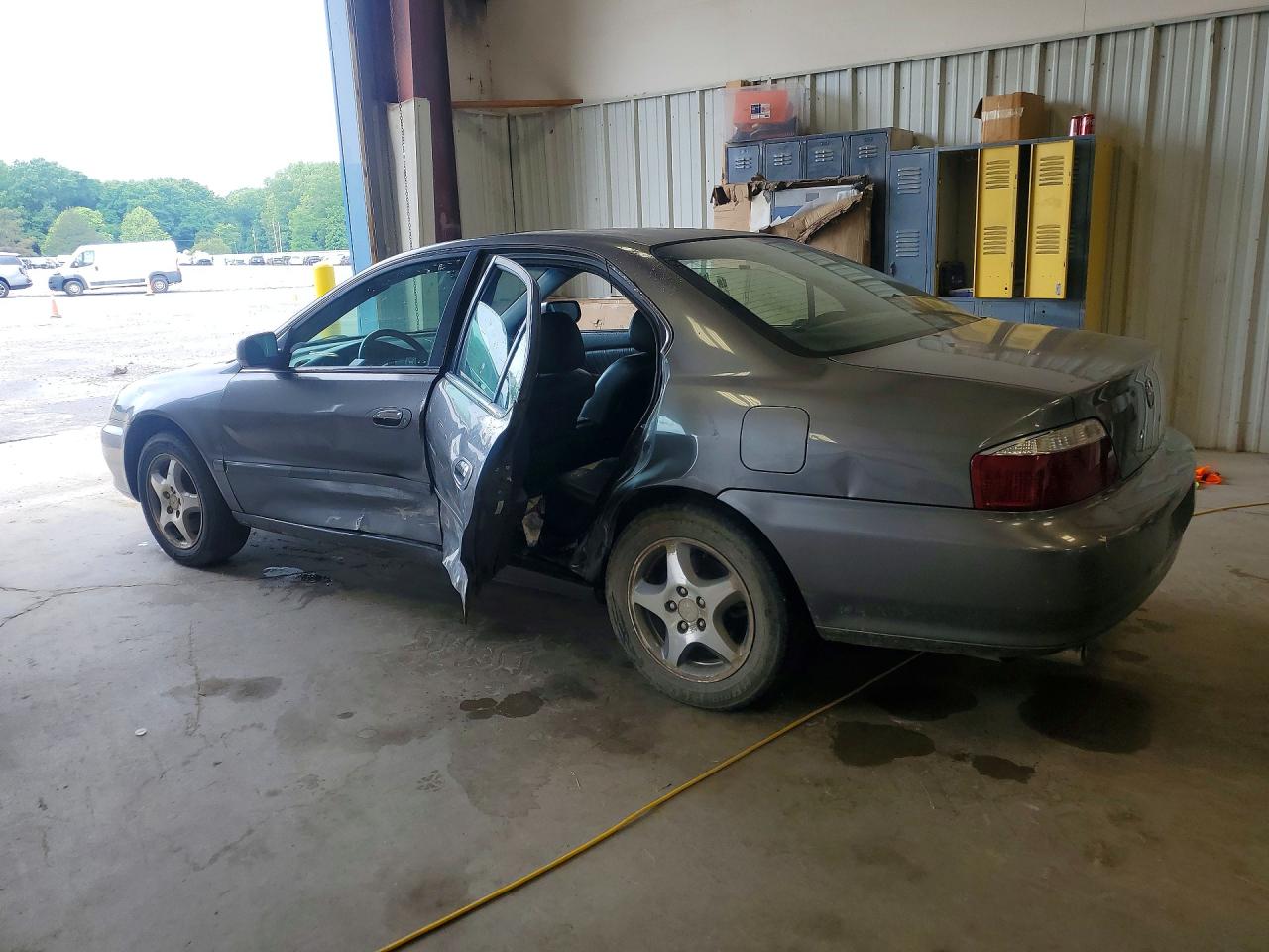 ACURA 3.2TL 2002 — 3