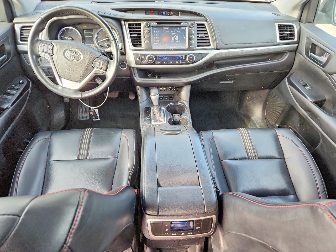 TOYOTA HIGHLANDER 2019 — 9