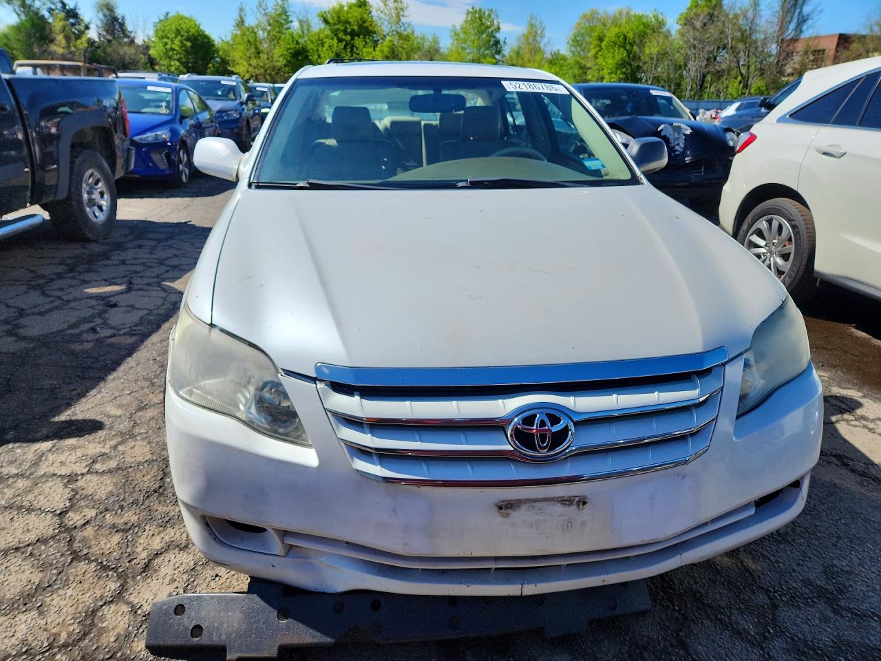 TOYOTA AVALON 2005 — 6
