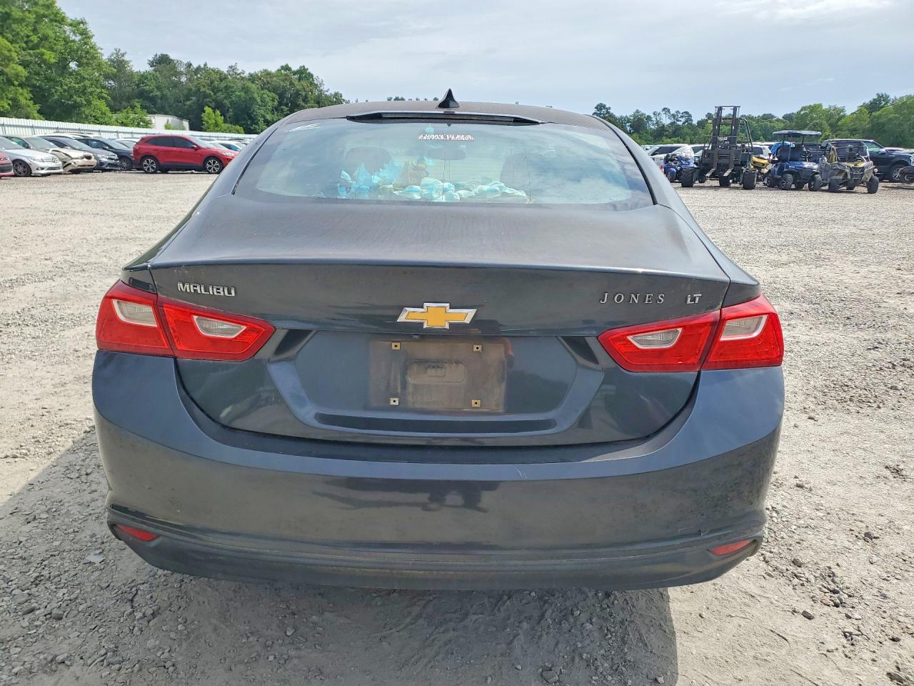 CHEVROLET MALIBU 2016 — 7