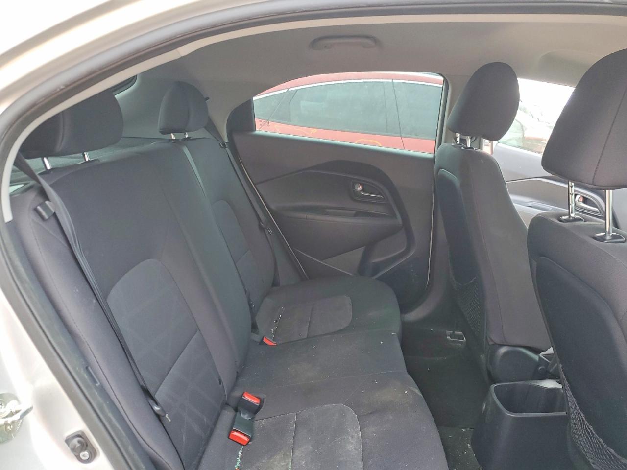 KIA RIO 2013 — 11