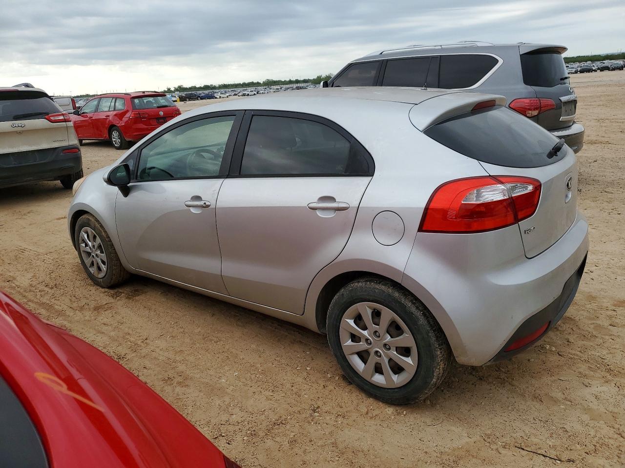 KIA RIO 2013 — 3