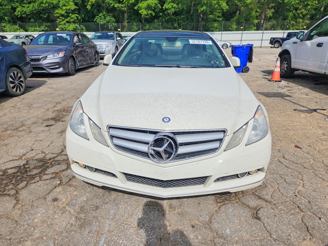MERCEDES-BENZ E 2011 — 6