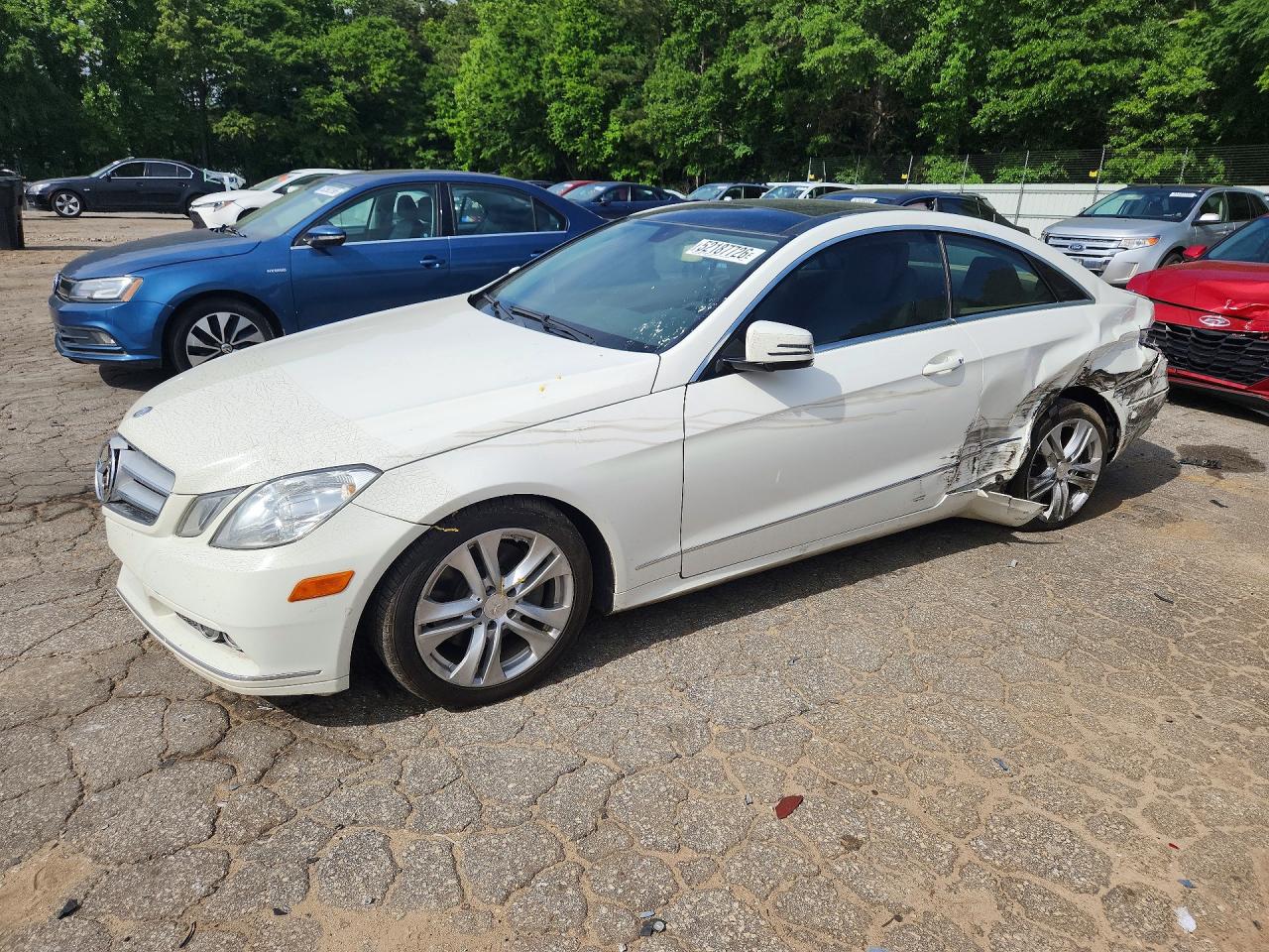 MERCEDES-BENZ E 2011 — 2