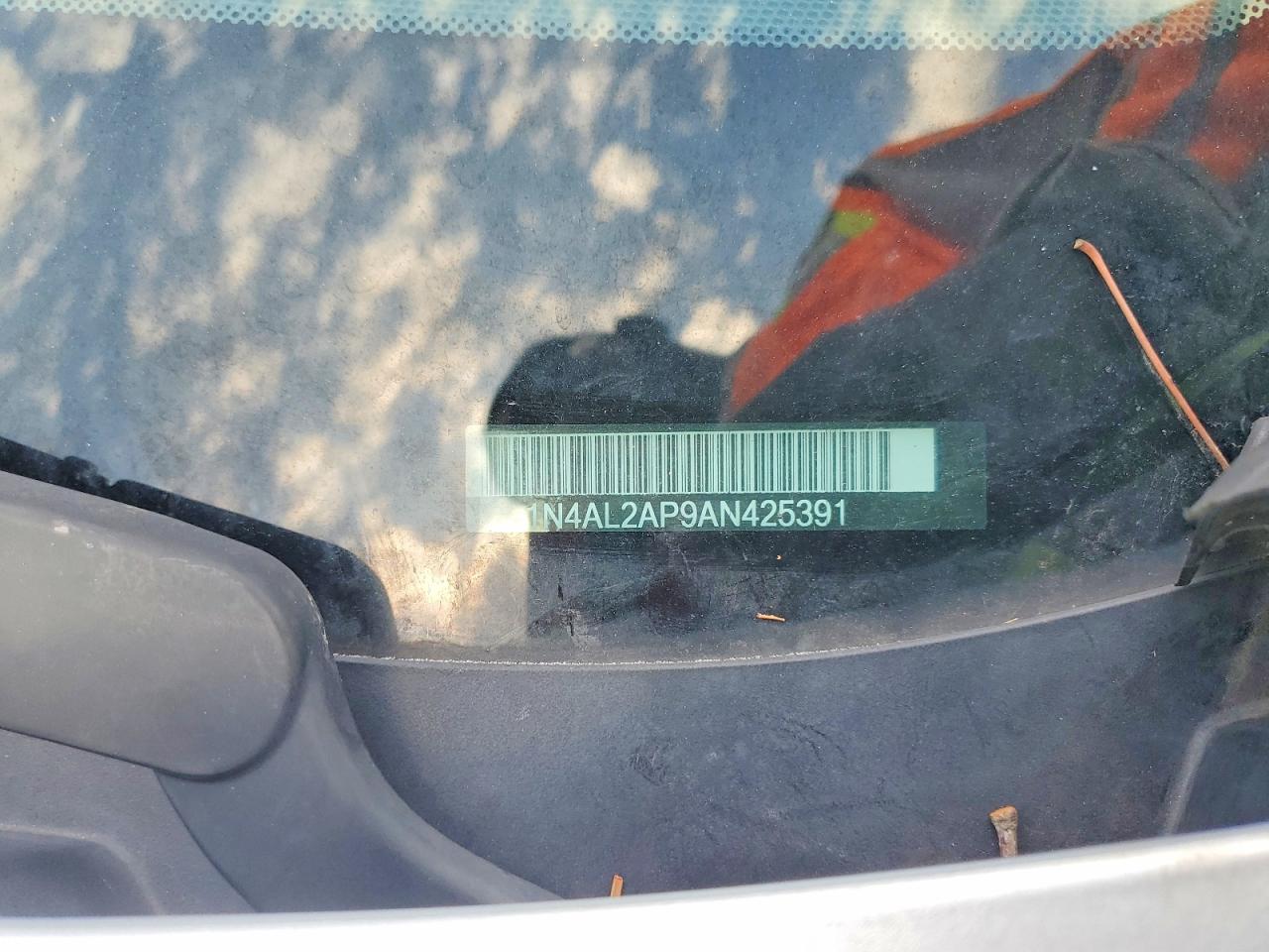 NISSAN ALTIMA 2010 — 13