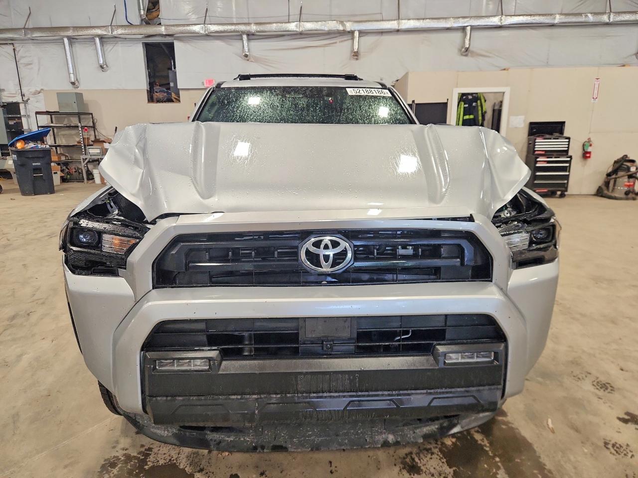 TOYOTA 4RUNNER 2025 — 6