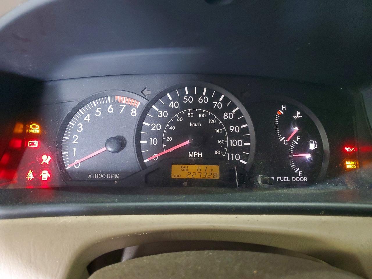 TOYOTA COROLLA 2005 — 10