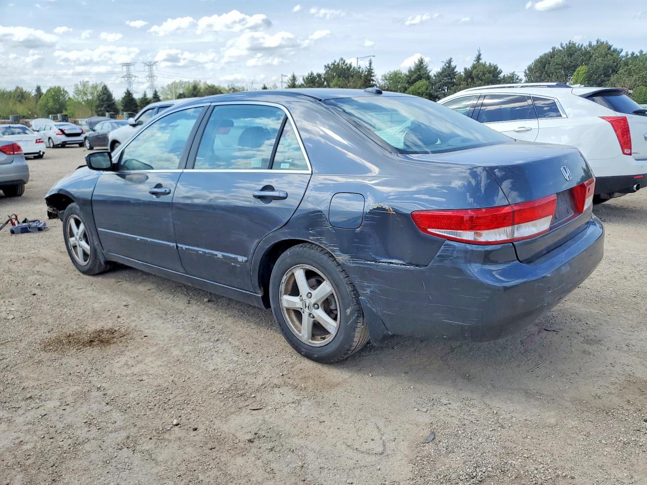 HONDA ACCORD 2004 — 3