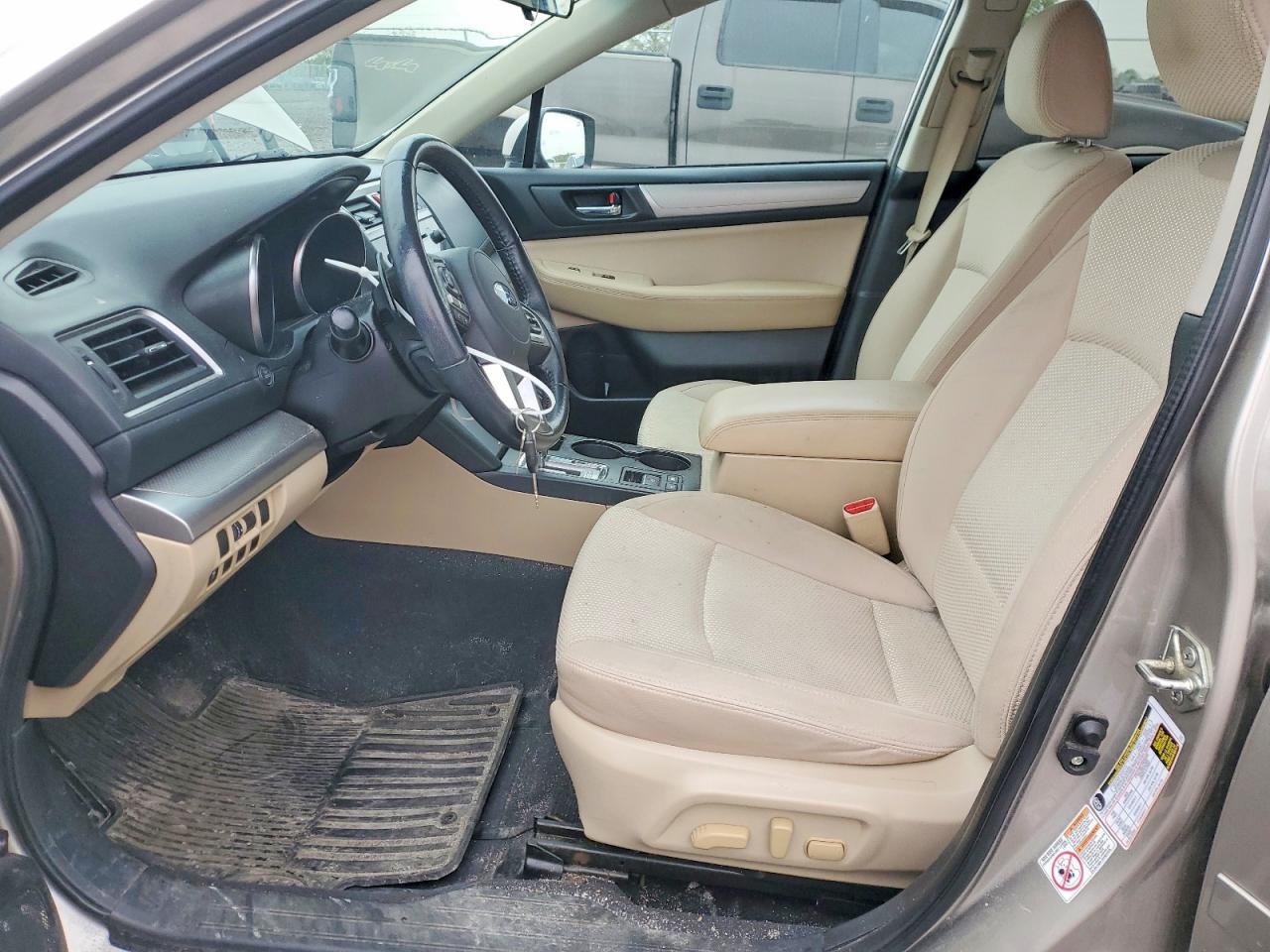 SUBARU OUTBACK 2017 — 8