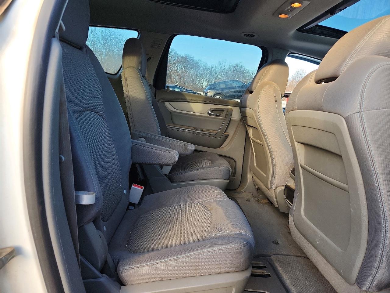 CHEVROLET TRAVERSE 2014 — 12