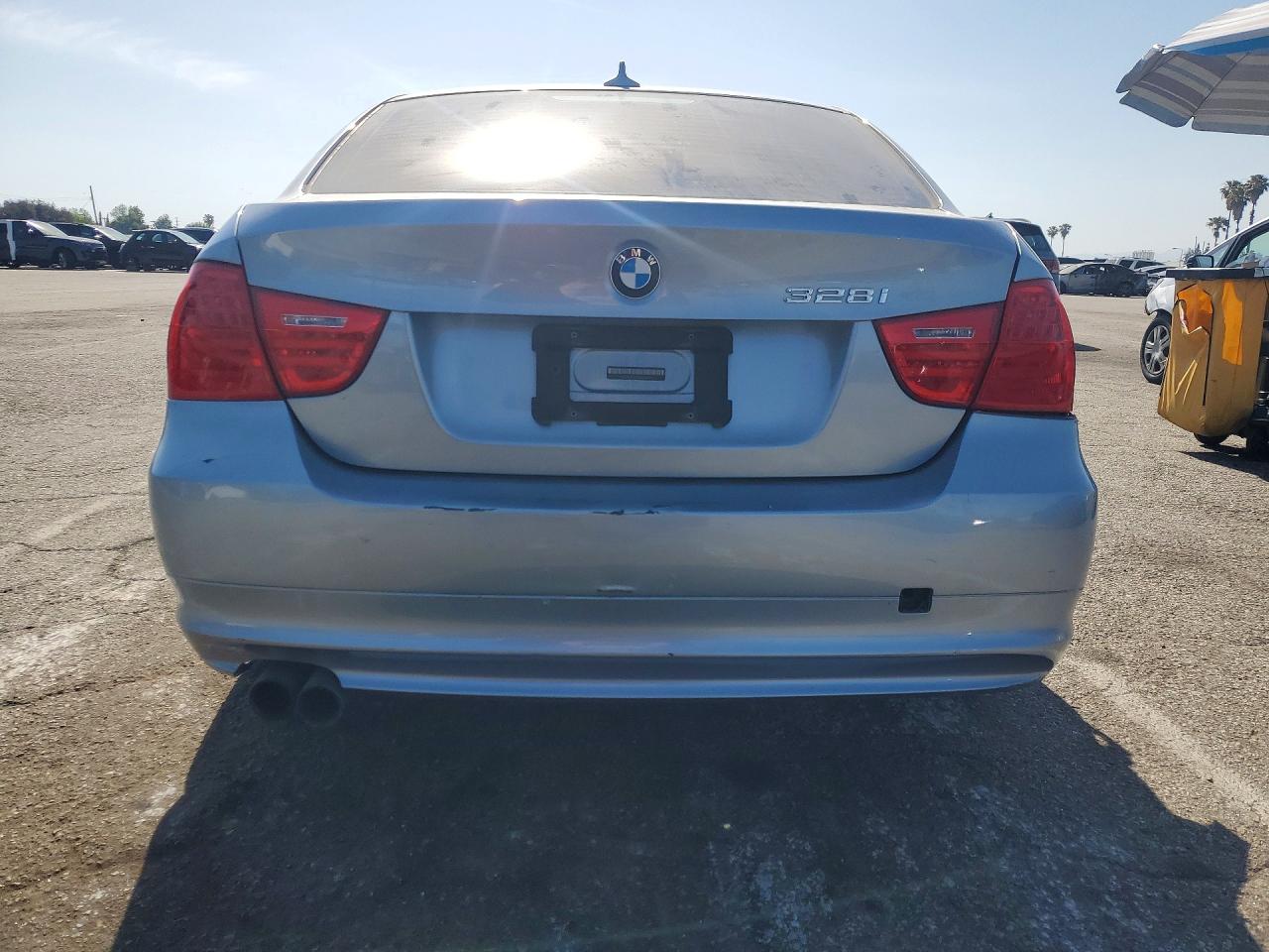 BMW 328 2011 — 7