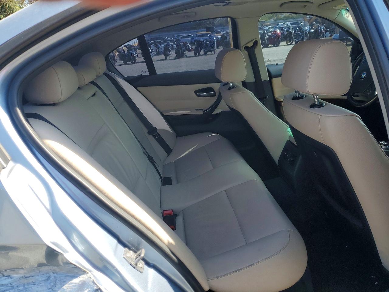 BMW 328 2011 — 11