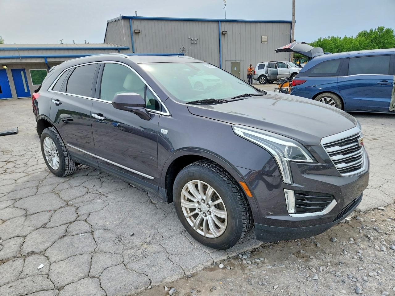 CADILLAC XT5 2017 — 5