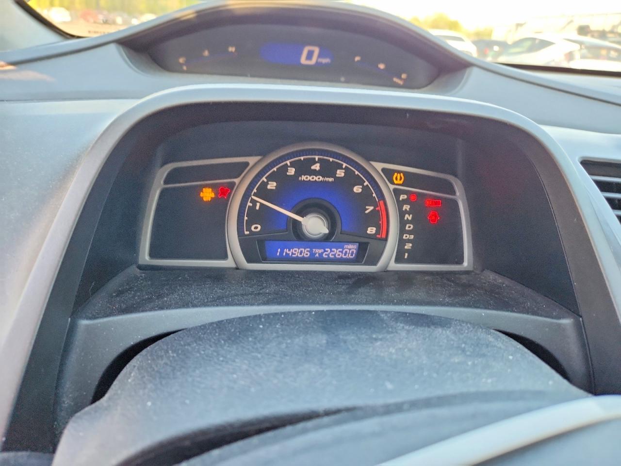 HONDA CIVIC 2010 — 10