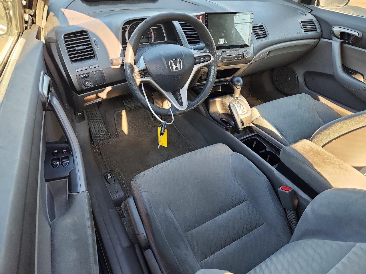 HONDA CIVIC 2010 — 9