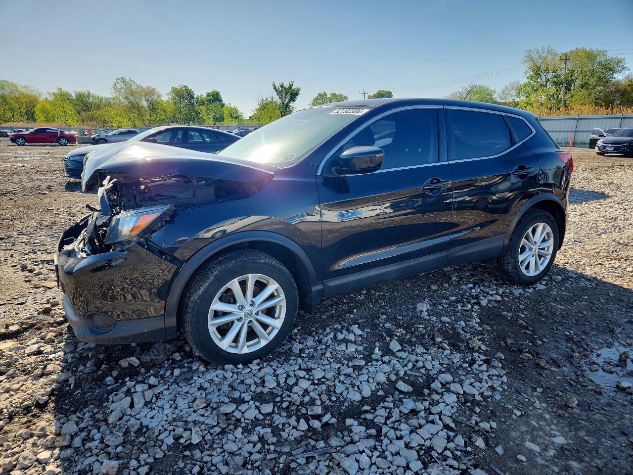 NISSAN ROGUE SPORT 2017 — 2