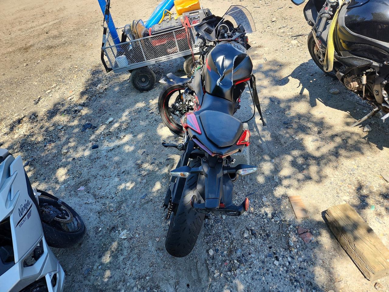 KAWASAKI EX500 2025 — 7