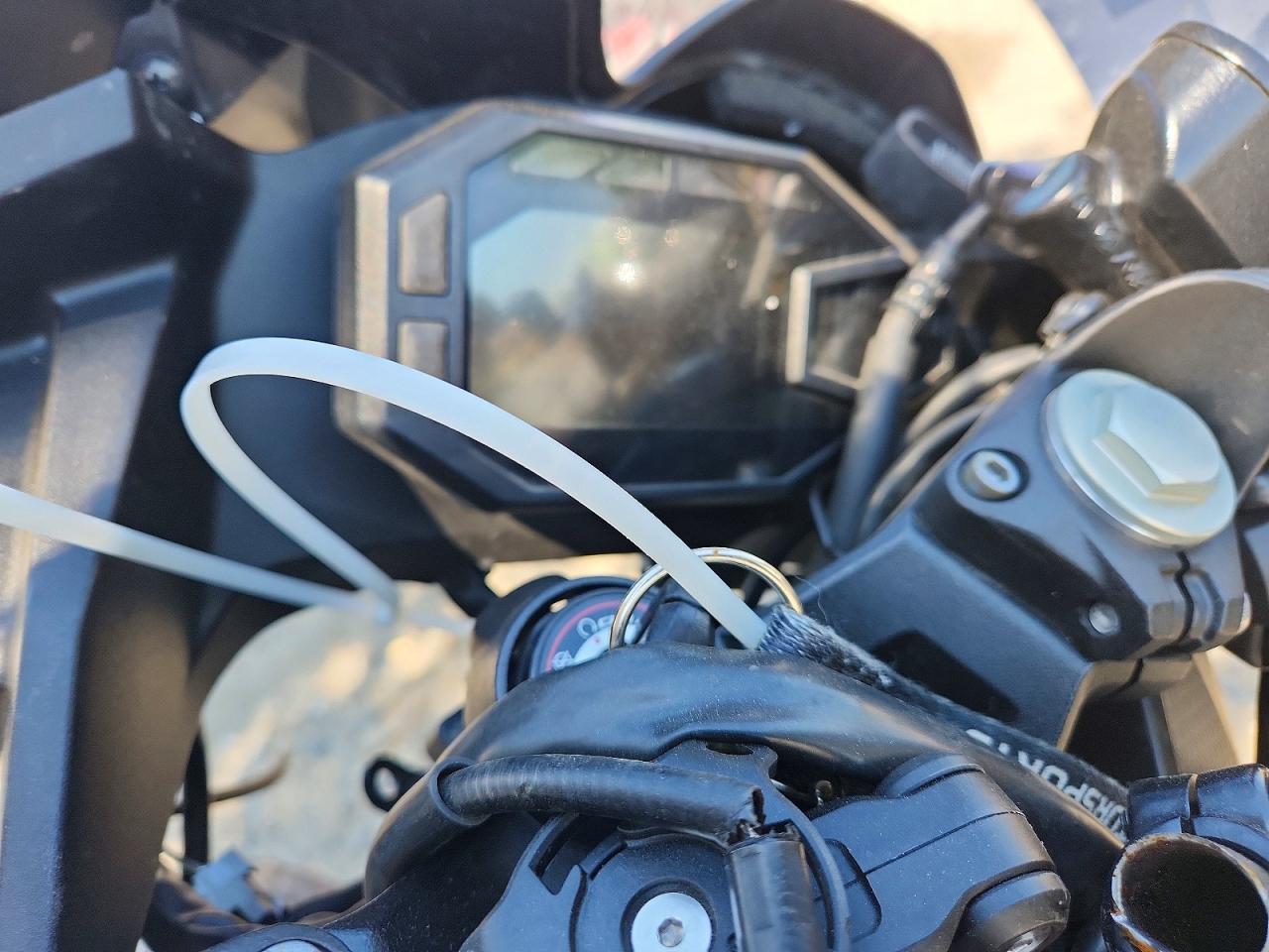 KAWASAKI EX500 2025 — 8