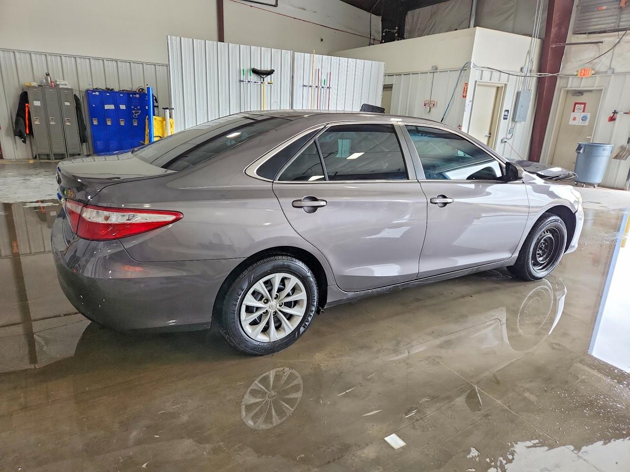 TOYOTA CAMRY 2016 — 4