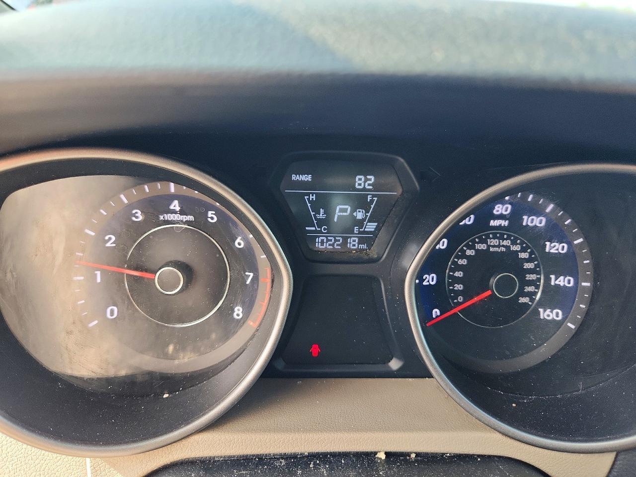 HYUNDAI ELANTRA 2015 — 10