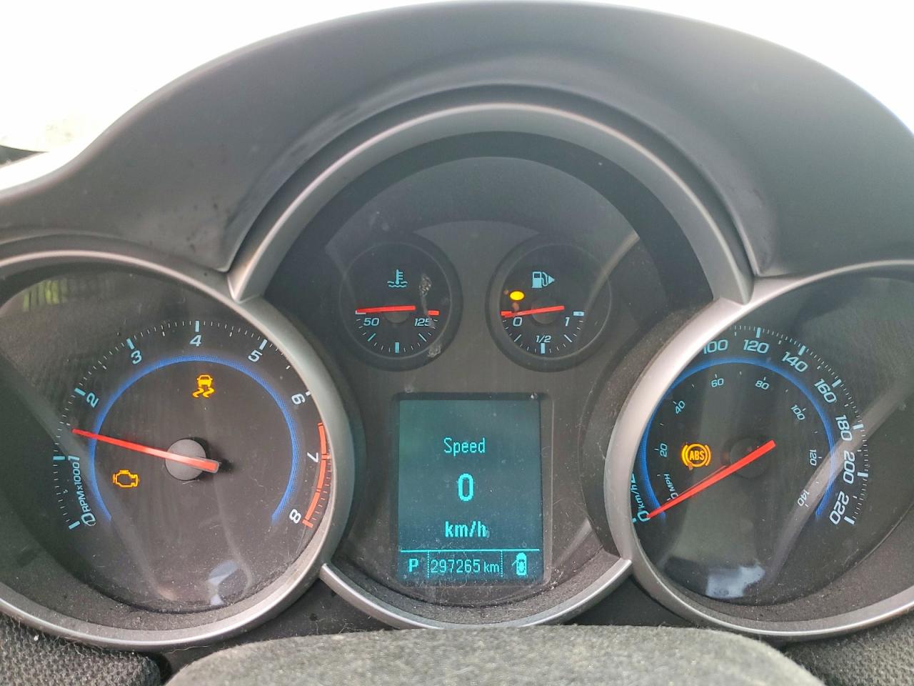 CHEVROLET CRUZE 2012 — 10