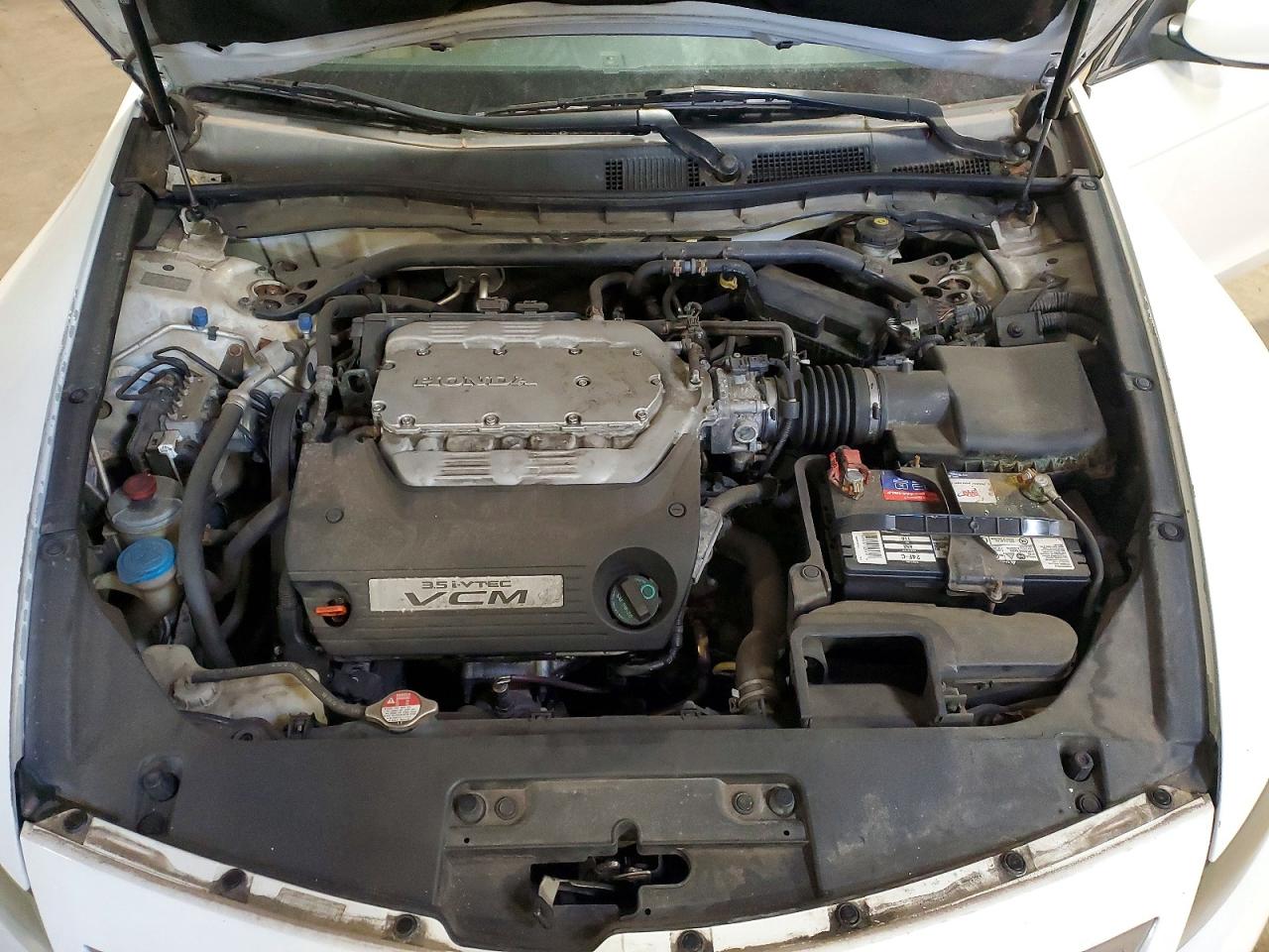 HONDA ACCORD 2010 — 12
