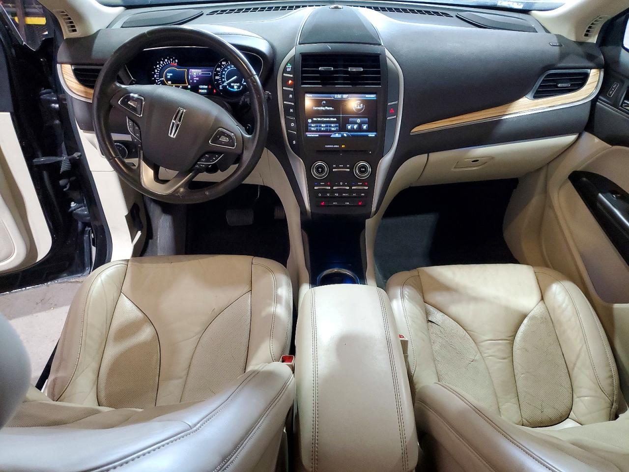 LINCOLN MKC 2015 — 9
