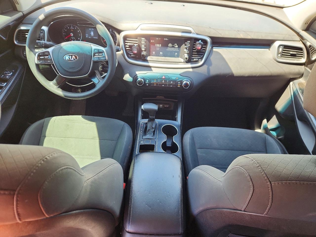KIA SORENTO 2019 — 9