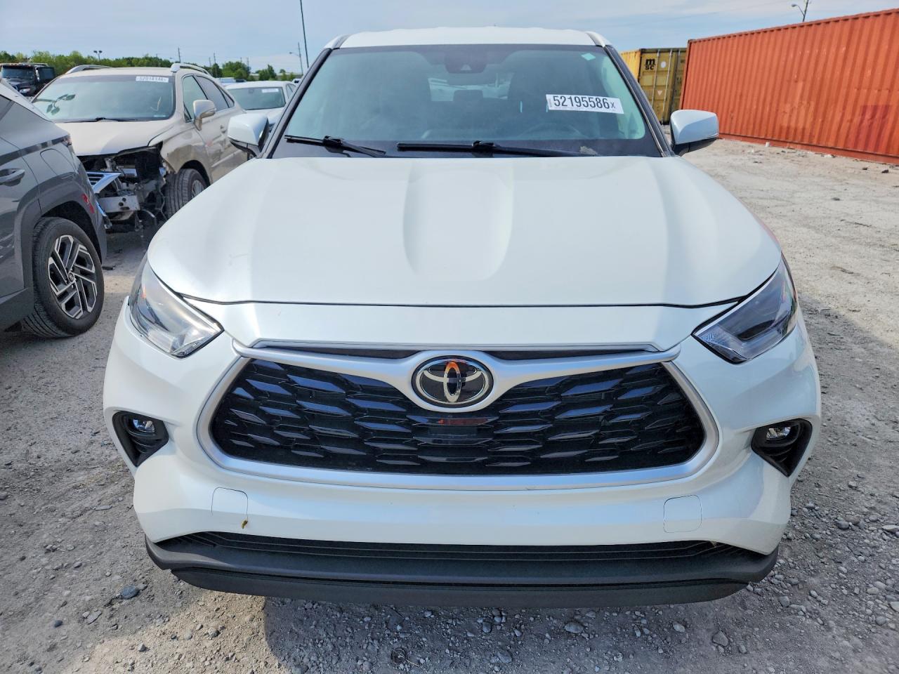 TOYOTA HIGHLANDER 2021 — 6