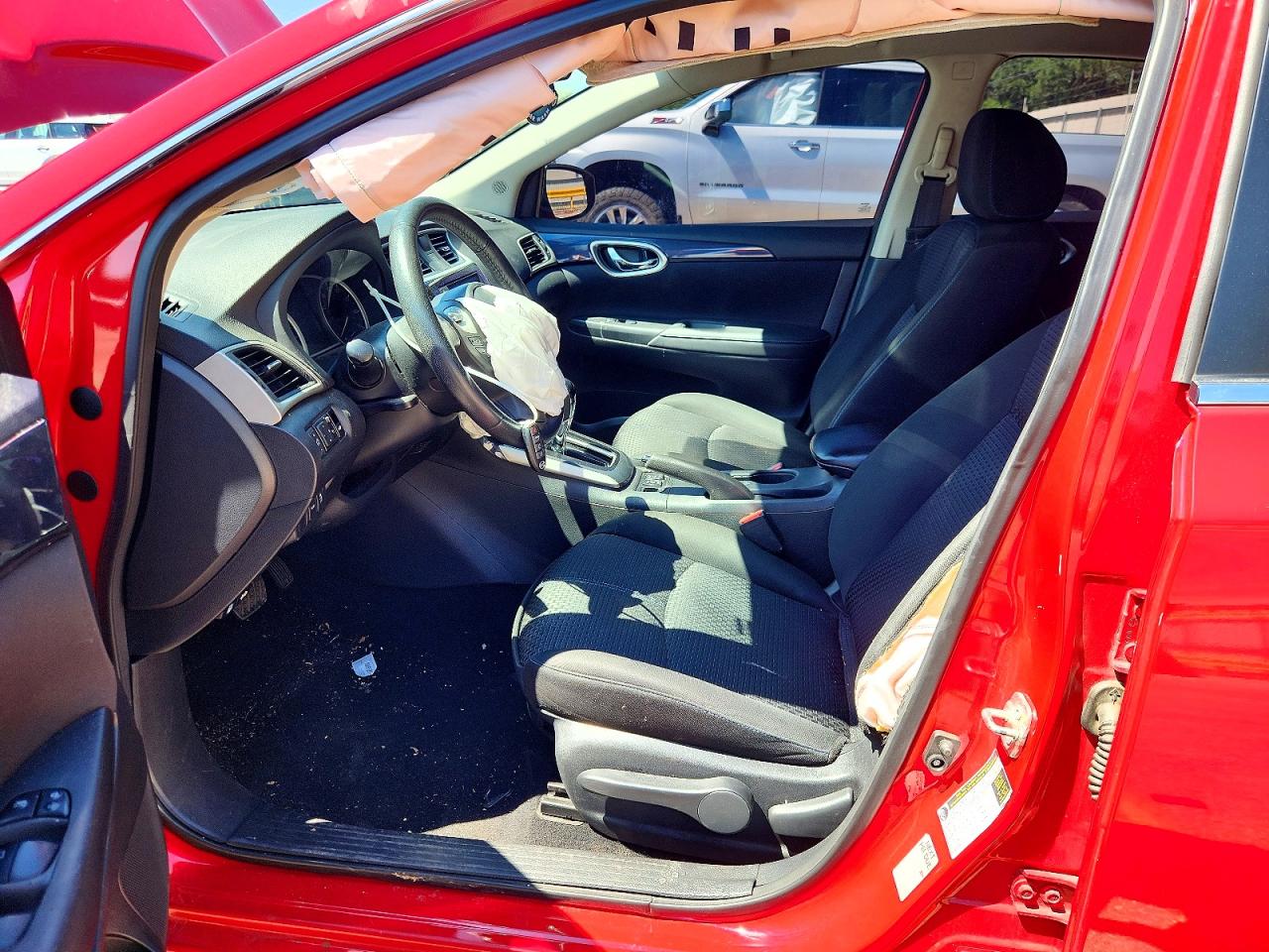 NISSAN SENTRA 2019 — 8