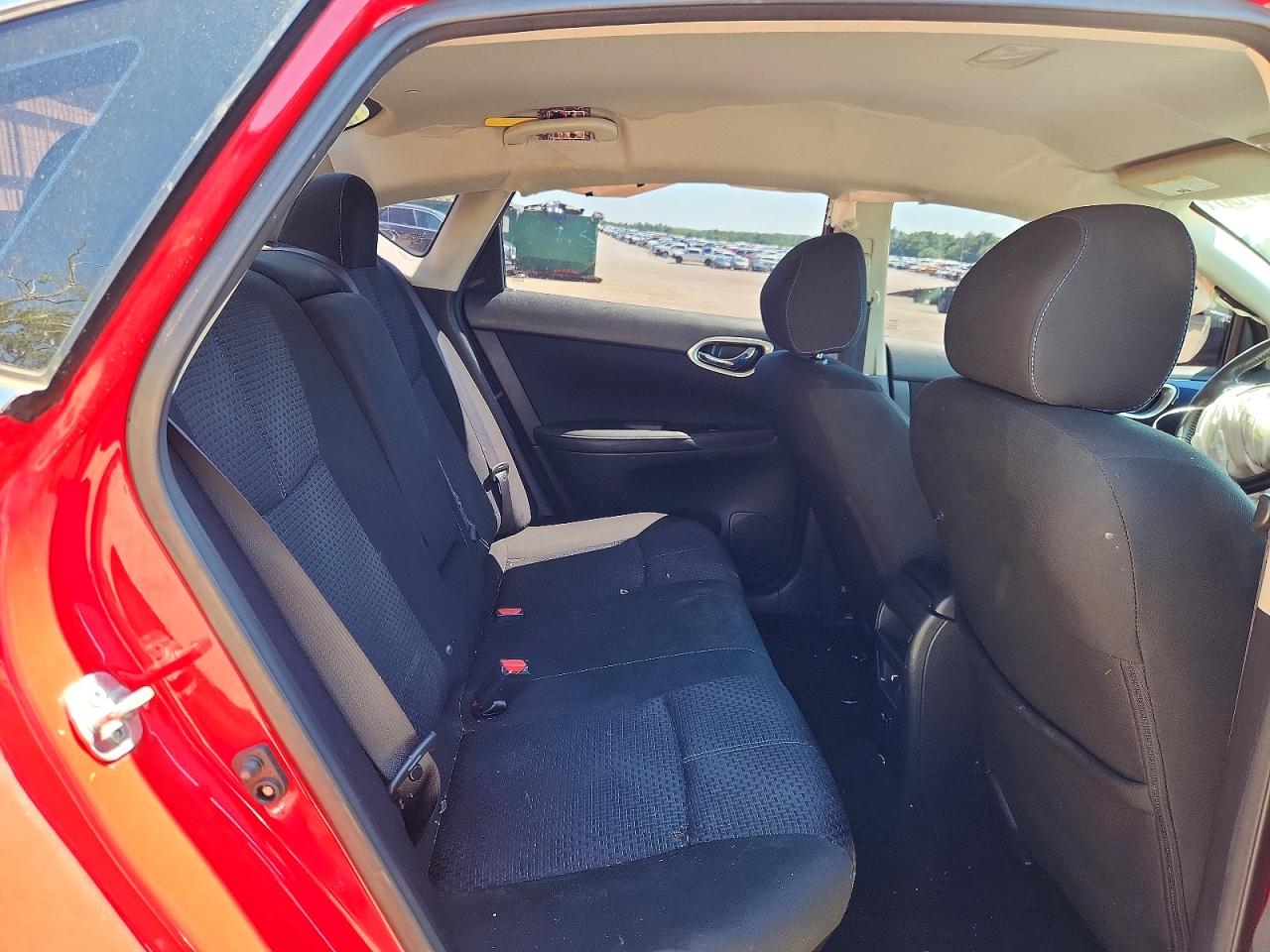 NISSAN SENTRA 2019 — 11