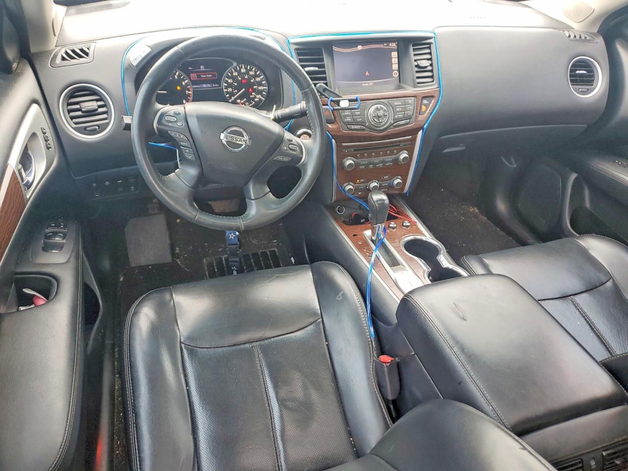NISSAN PATHFINDER 2017 — 9