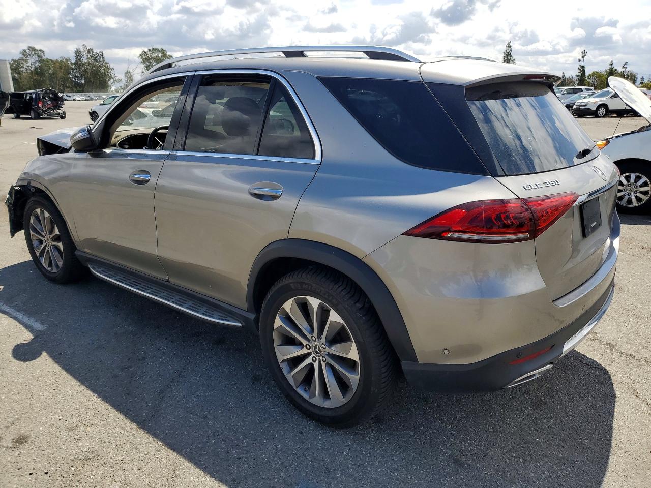 MERCEDES-BENZ GLE 2020 — 3