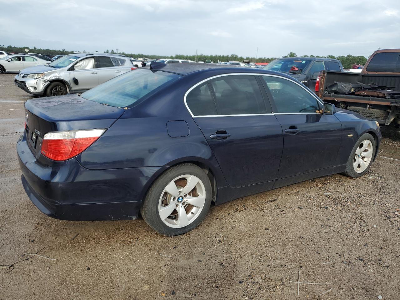 BMW 530 2005 — 4