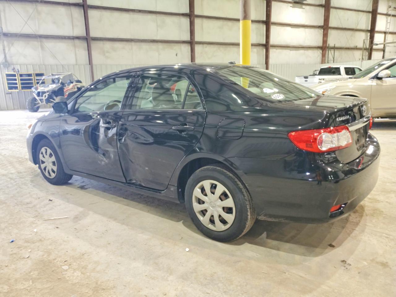TOYOTA COROLLA 2011 — 3