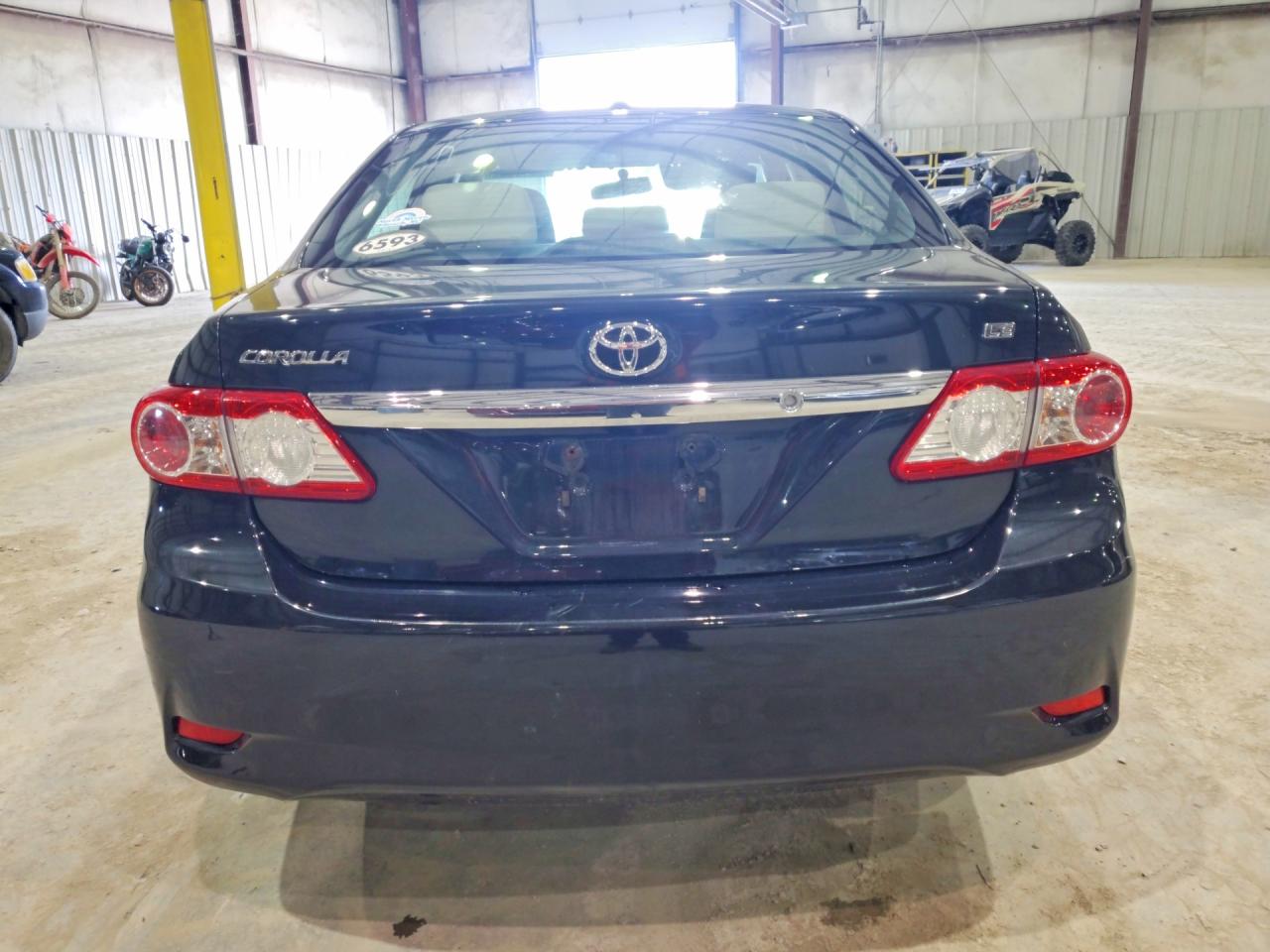 TOYOTA COROLLA 2011 — 7