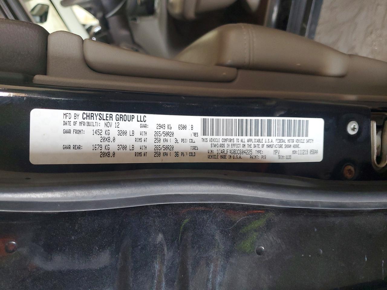 JEEP GRAND CHEROKEE 2013 — 13