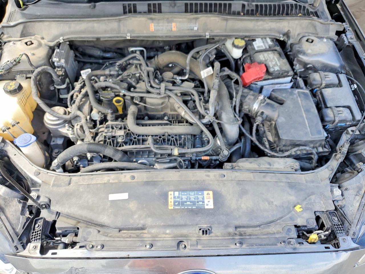 FORD FUSION 2019 — 12