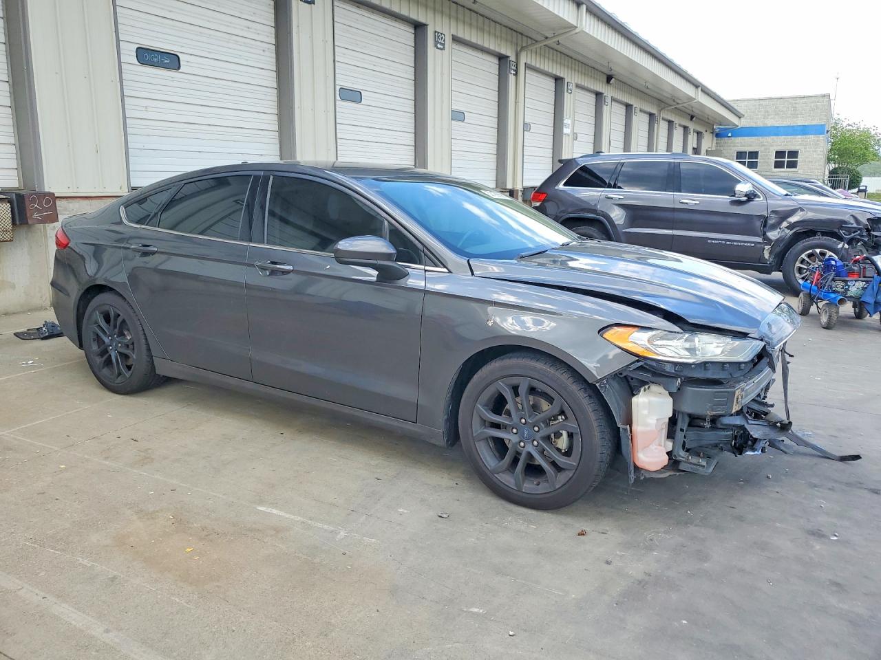FORD FUSION 2019 — 5
