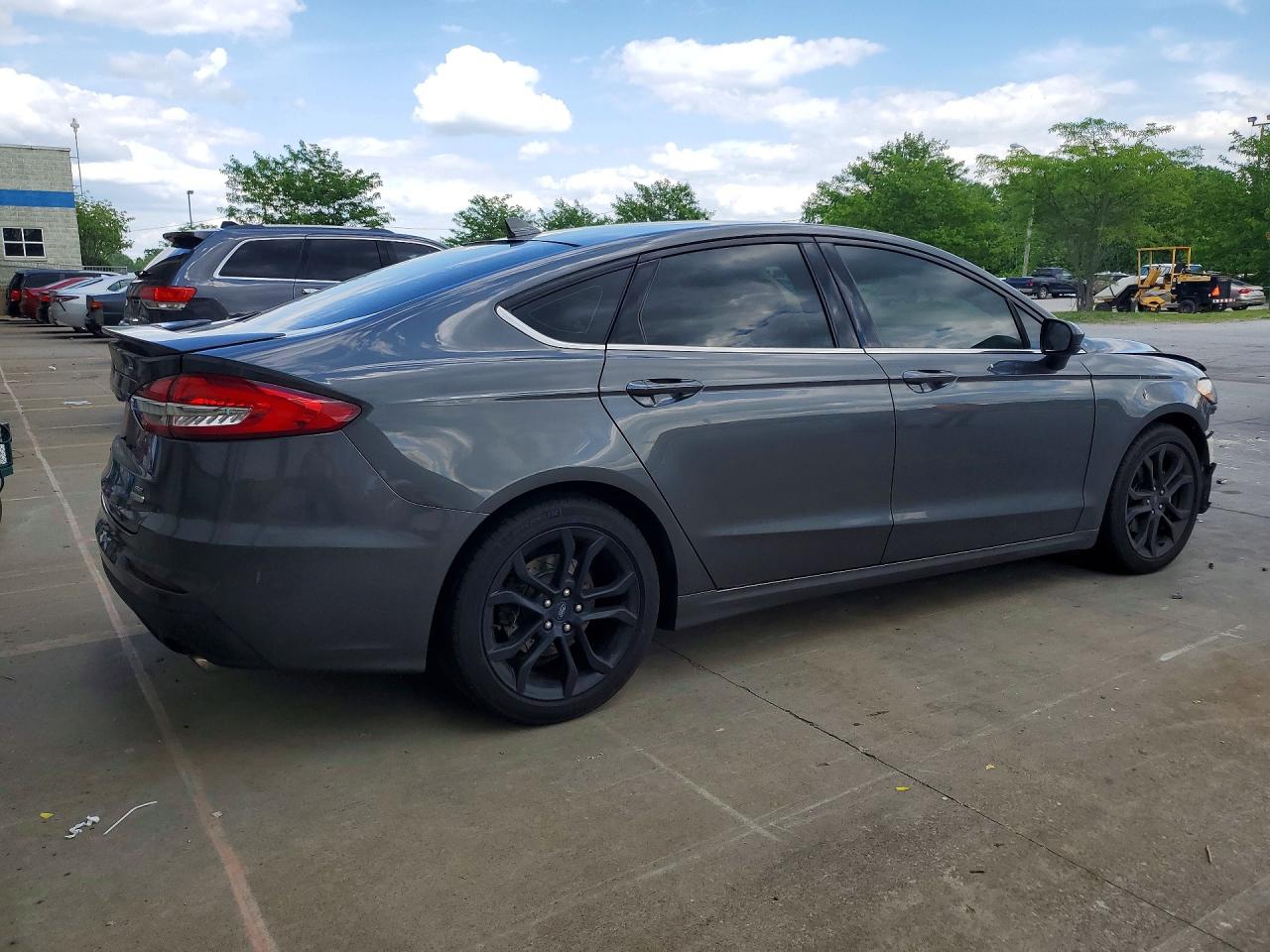 FORD FUSION 2019 — 4