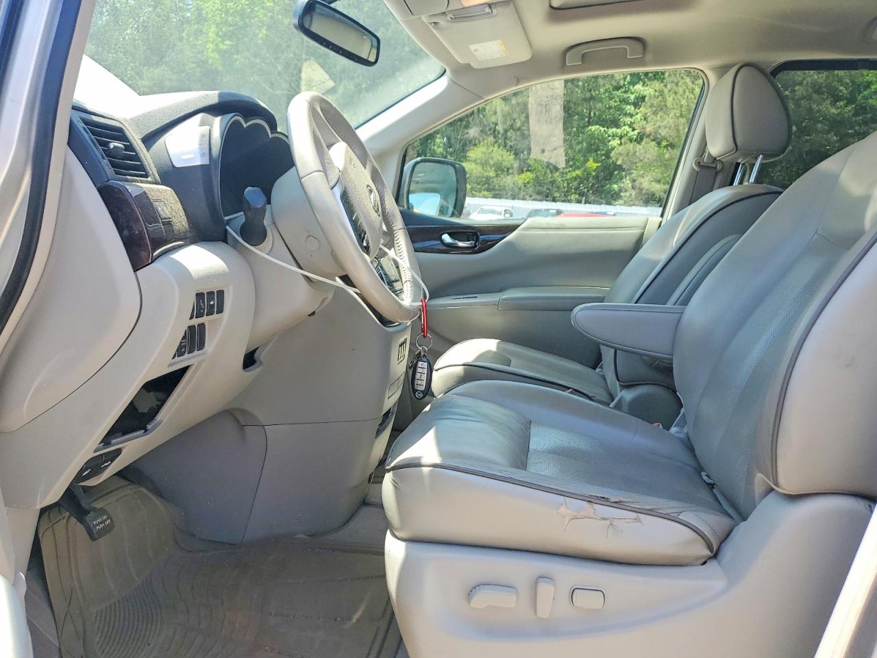 NISSAN QUEST 2009 — 8