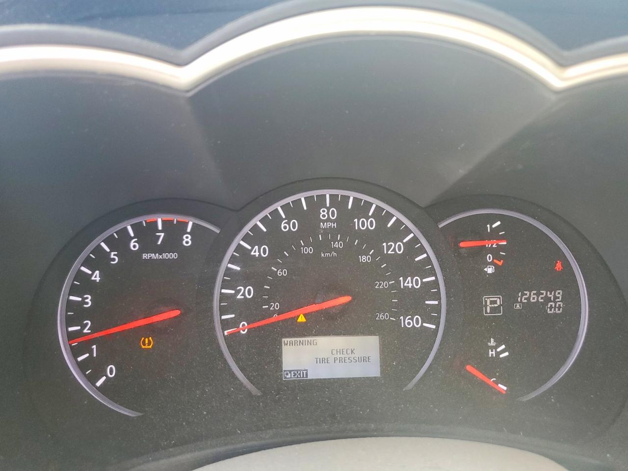 NISSAN QUEST 2009 — 10