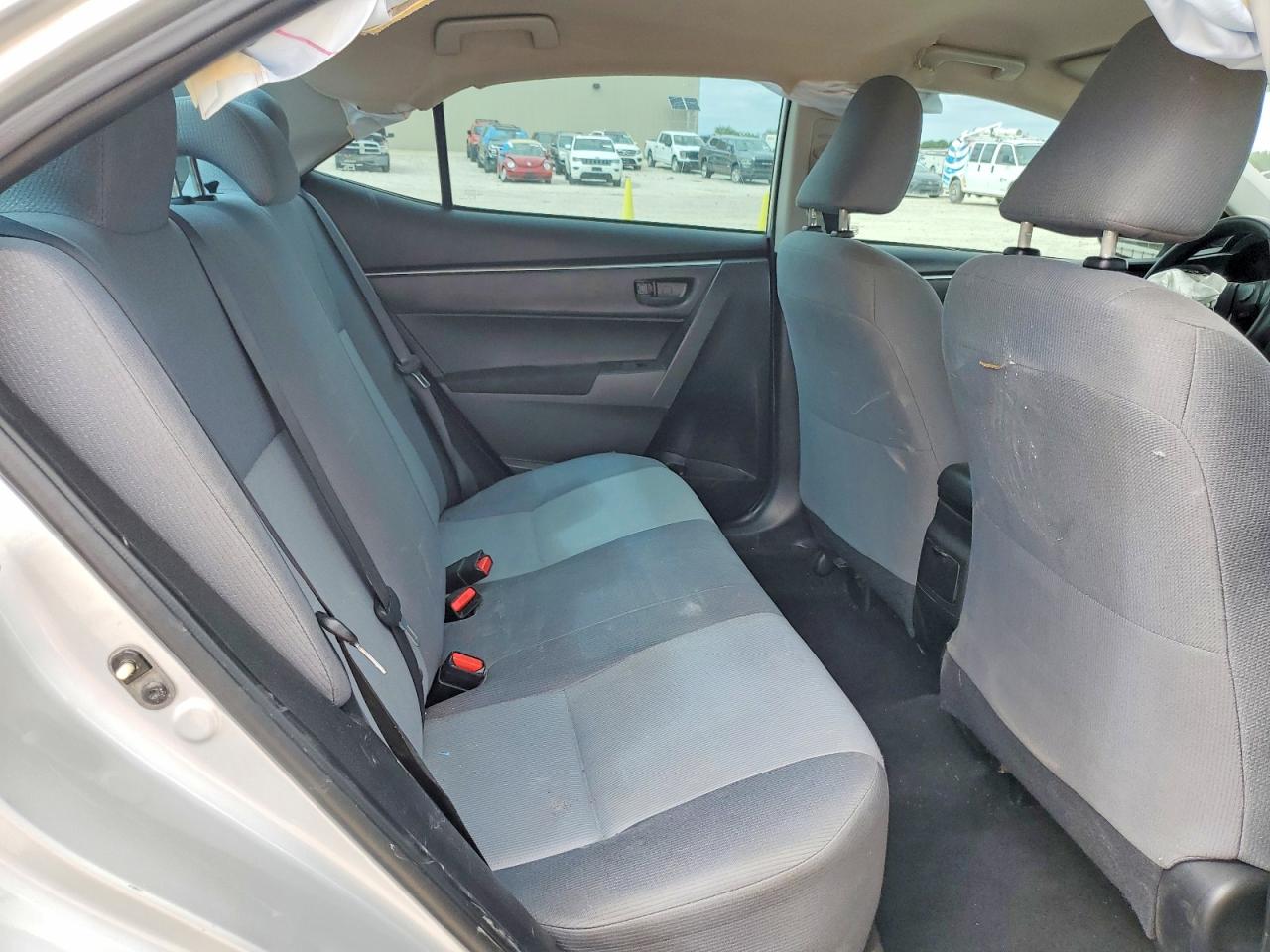 TOYOTA COROLLA 2016 — 11