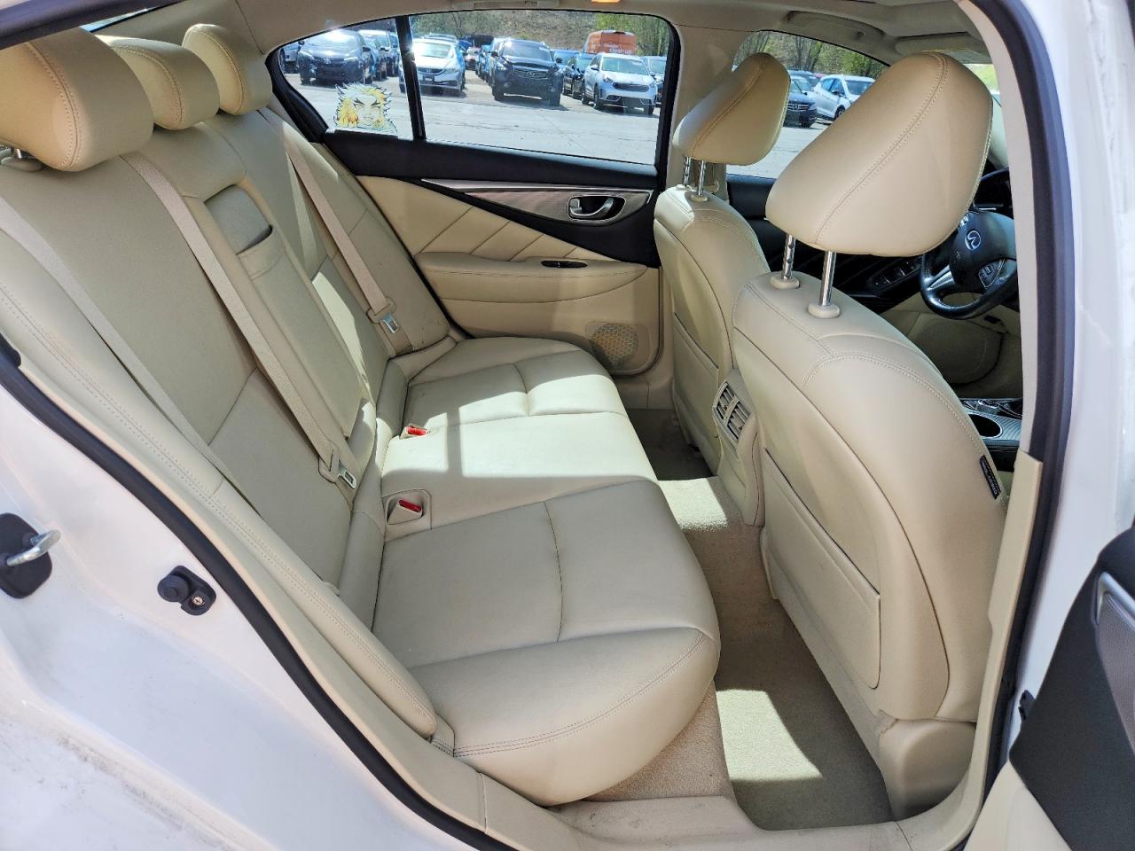 INFINITI Q50 2014 — 11