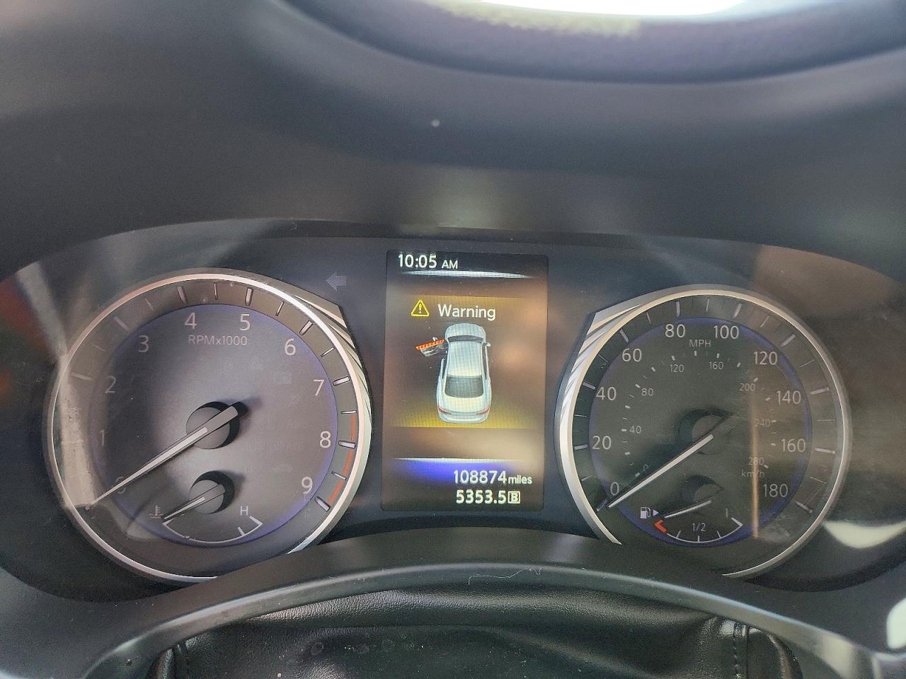 INFINITI Q50 2014 — 10