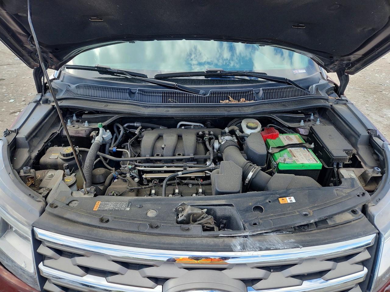 FORD EXPLORER 2018 — 13