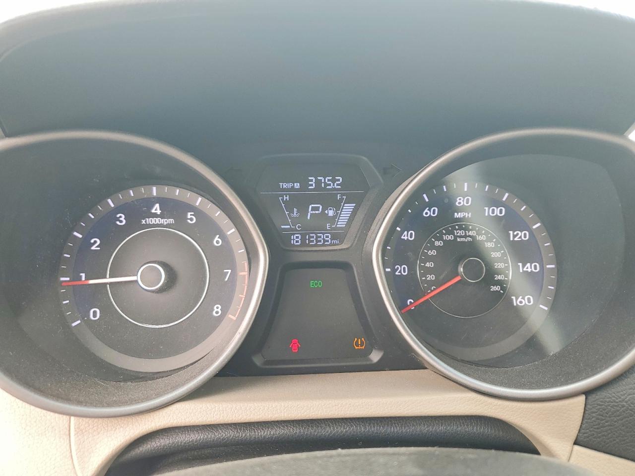 HYUNDAI ELANTRA 2016 — 10
