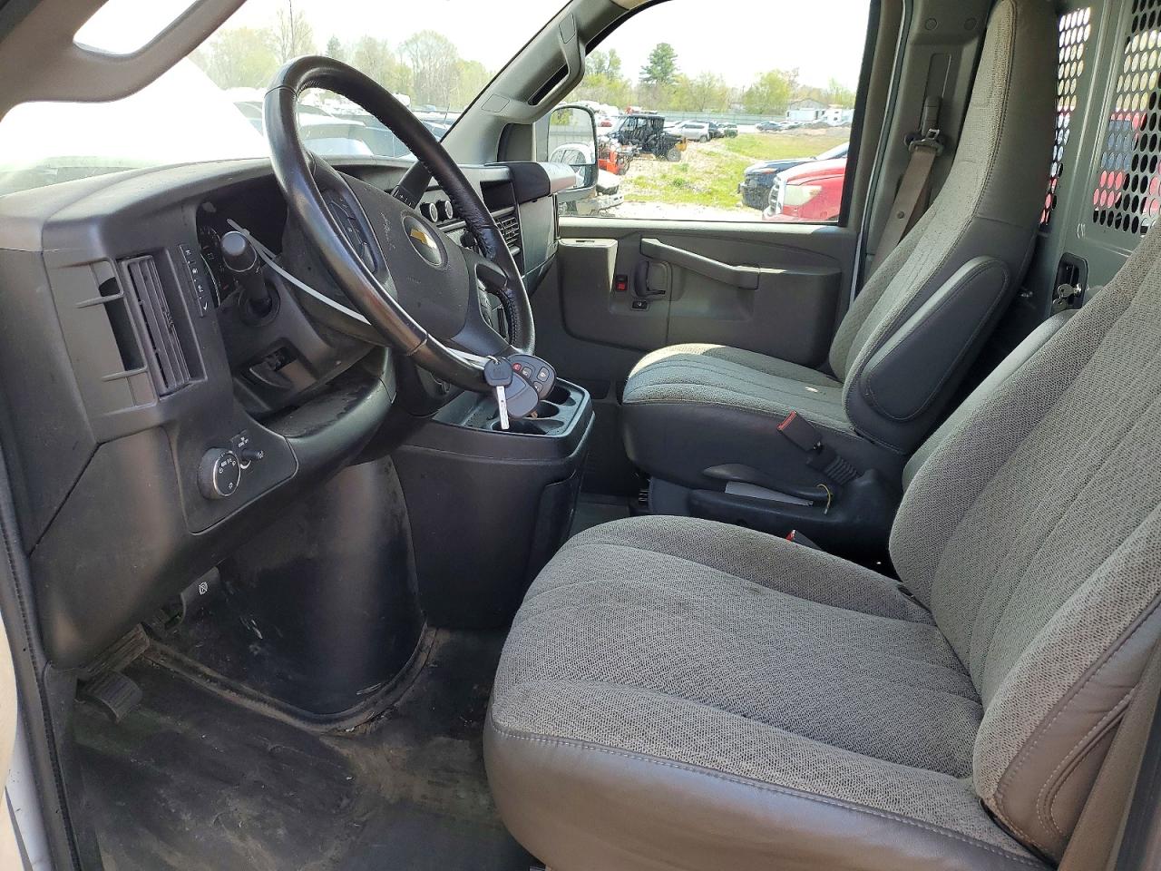 CHEVROLET EXPRESS G2500 2022 — 8